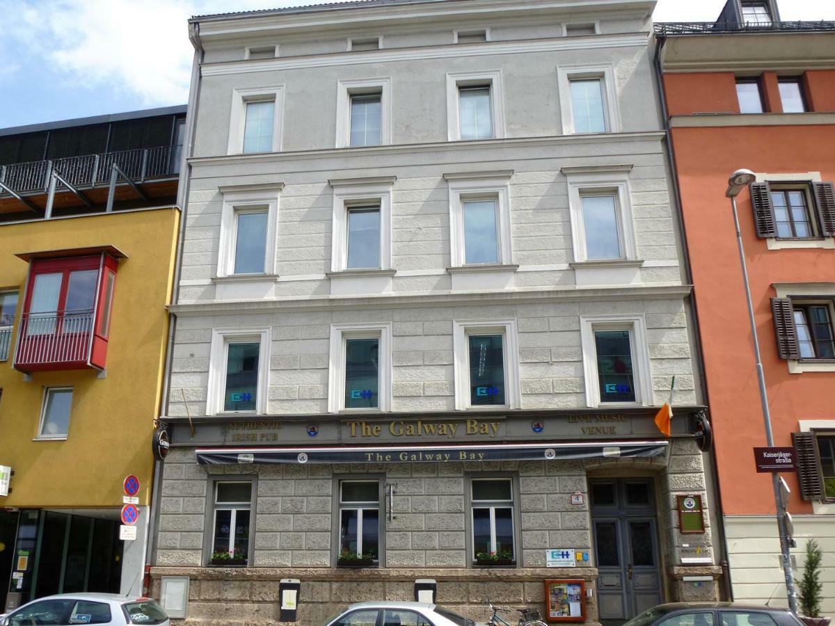 Lovely, Central Apartment With Balcony İnnsbruck Dış mekan fotoğraf